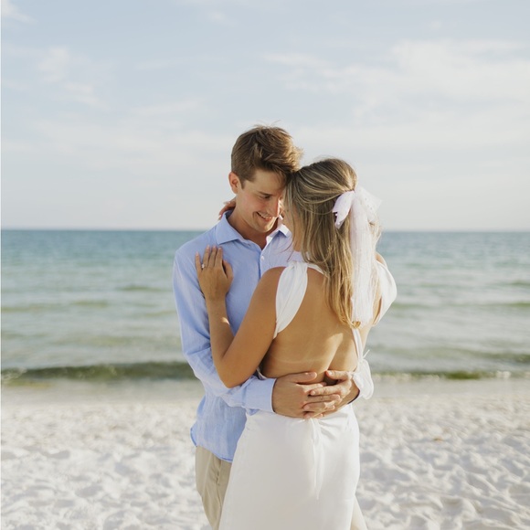 The Bar White Backless Dress - Picture 3 of 4